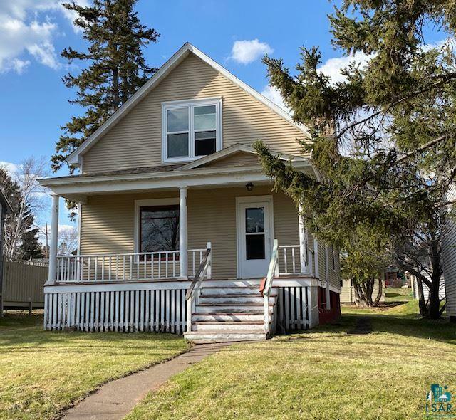 Property Photo:  421 10th Ave  MN 55616 