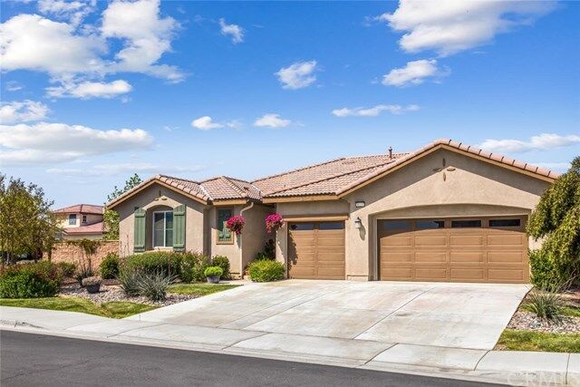 Property Photo: 30237 Sutton Court CA 92584
