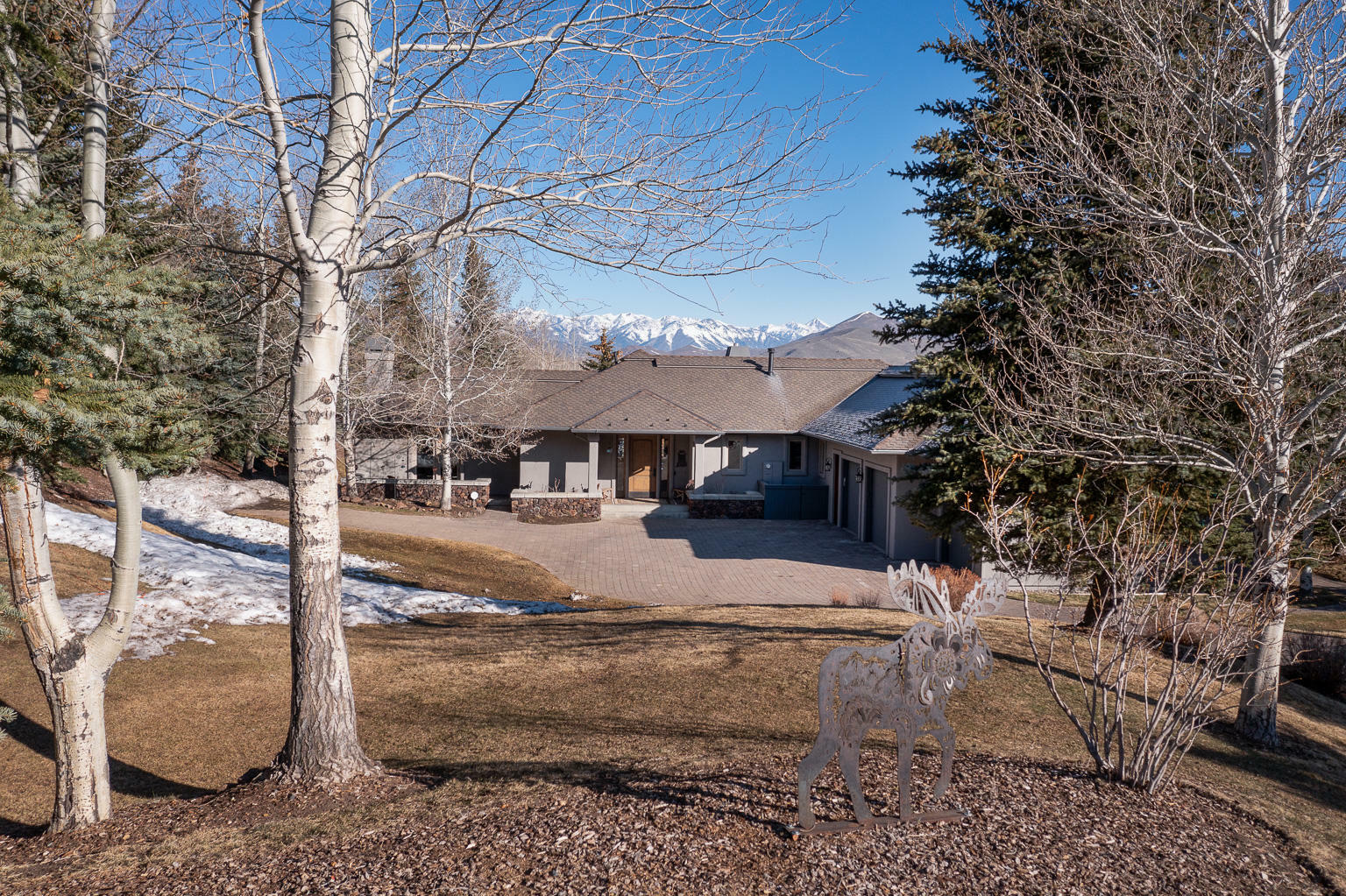 Property Photo:  519 Juniper Rd  ID 83353 