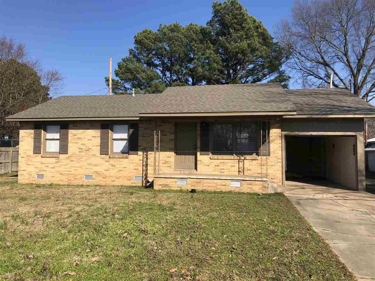 Property Photo:  2016 Parkside  AR 72401 