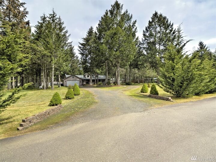 Property Photo:  5122 E Brockdale  WA 98584 