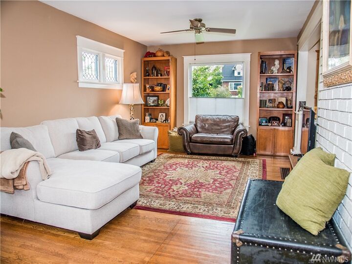 Property Photo:  3516 N Proctor St  WA 98407 