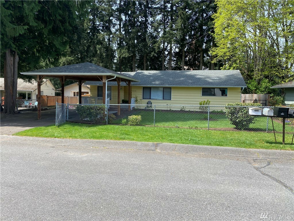 Property Photo:  22604 63rd Place W  WA 98043 