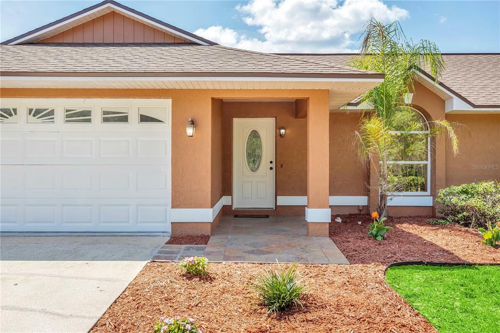 Property Photo:  162 Rosedale Drive  FL 32738 