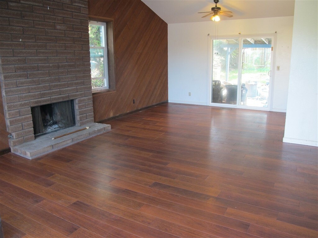 Property Photo:  733 Del Riego  CA 92024 