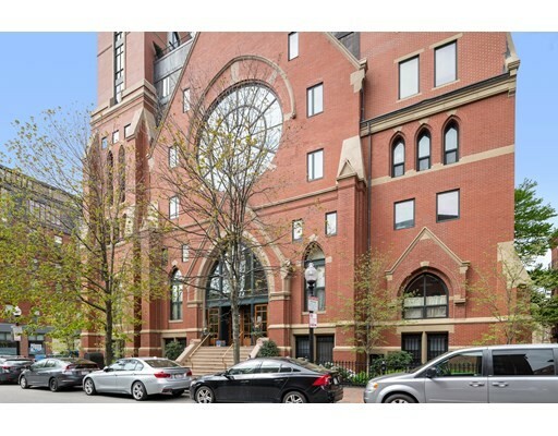 Property Photo: 2 Clarendon Sq 610 MA 02116