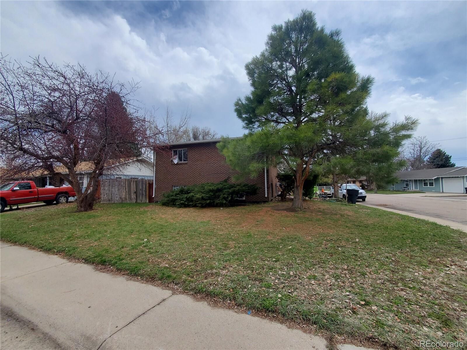 Property Photo:  1520 Easter Court  CO 80501 