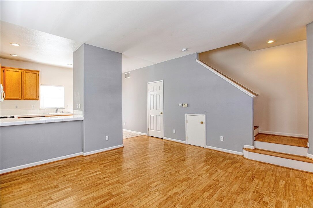 Property Photo:  534 Adina Way  CA 93444 