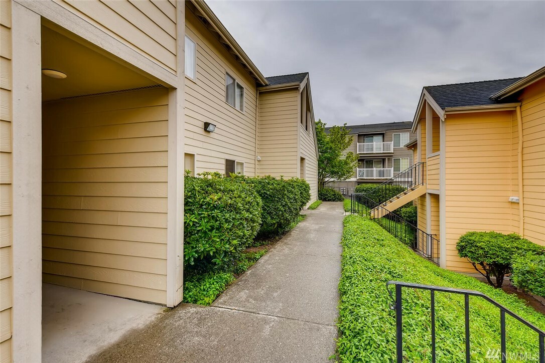 Property Photo: 1111 S Villard St C-15 WA 98465