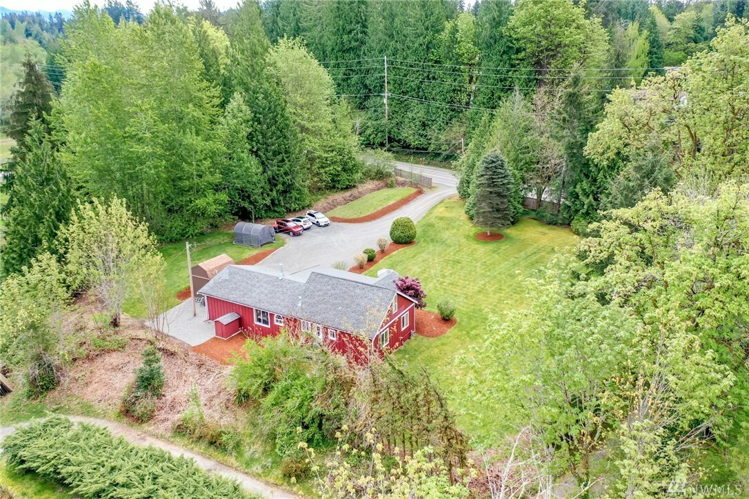 Property Photo: 25446 SE 216th St WA 98038