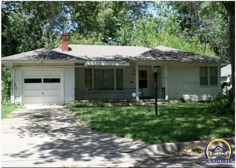 3112 SW Sena Dr  Topeka KS 66604 photo