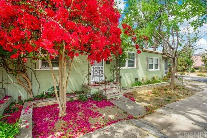 Property Photo: 12084 Valleyheart Drive CA 91604