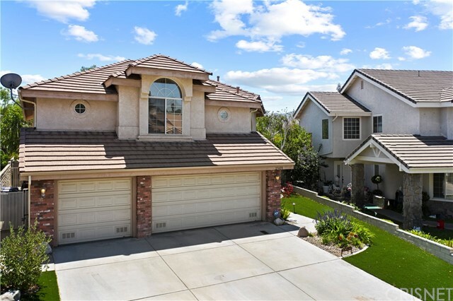 Property Photo:  25620 Wolfe Circle  CA 91381 