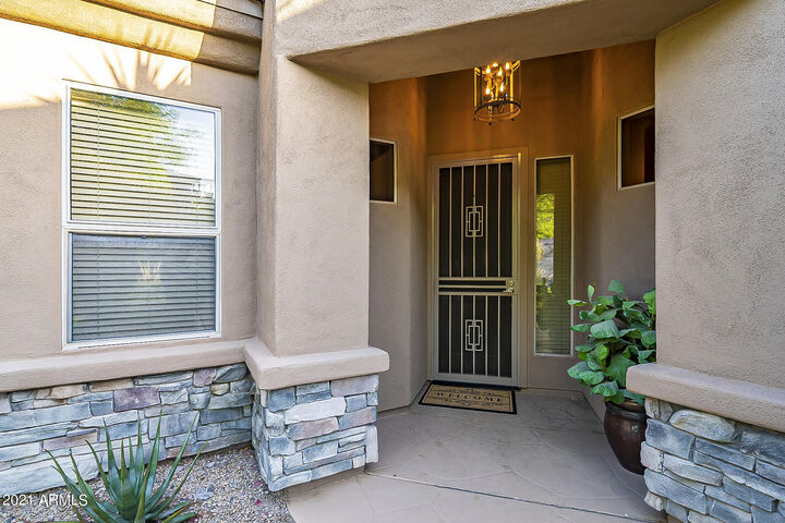 Property Photo: 9427 N Summer Hill Boulevard AZ 85268