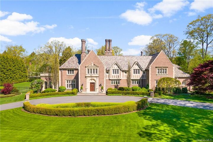 16 Deerpark Meadow Road  Greenwich CT 06830 photo