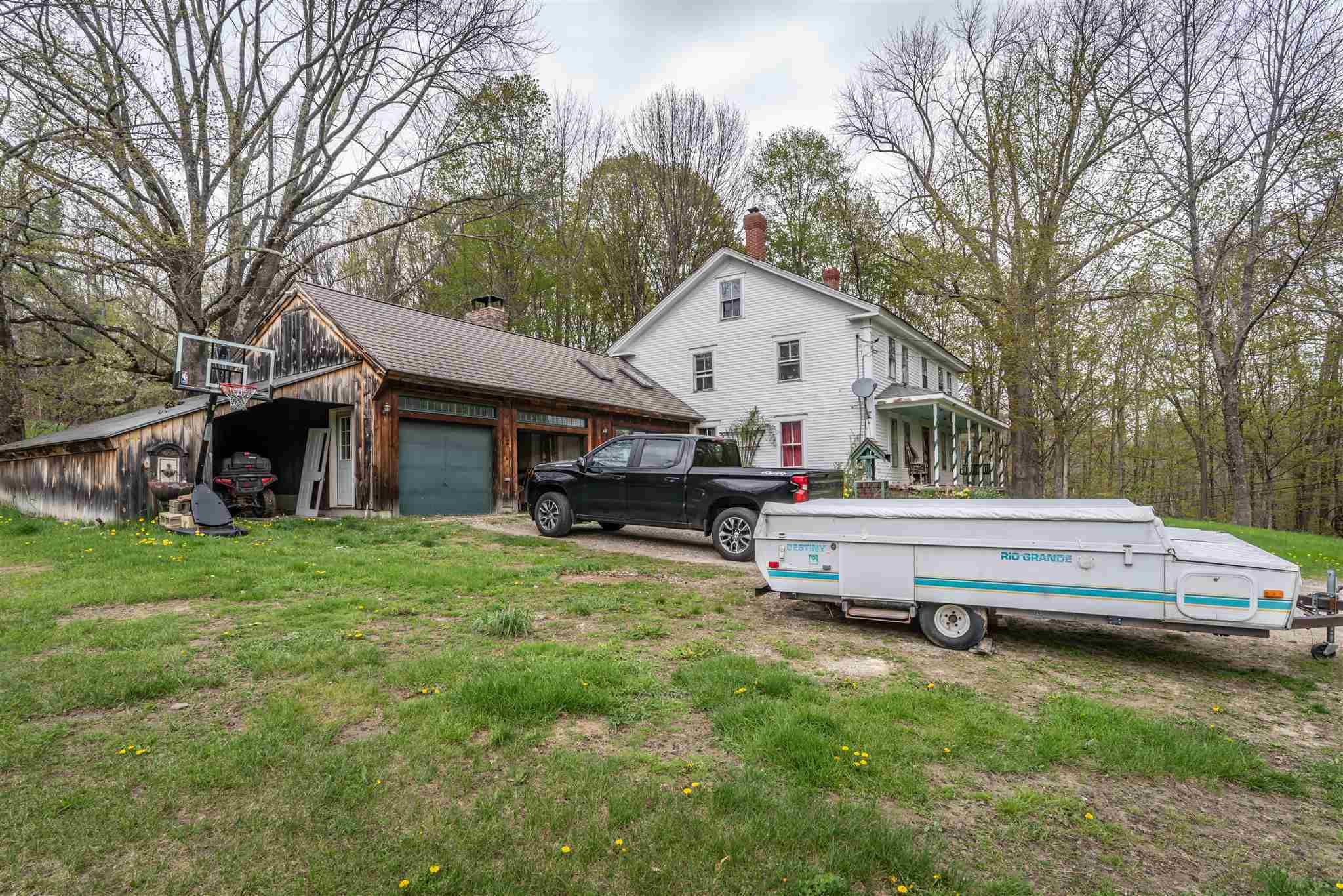 Property Photo:  144 Oak Hill Road  NH 03281 