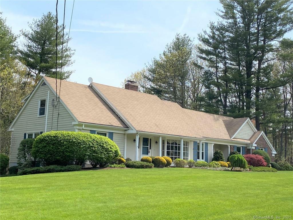 Property Photo: 6 Lenora Drive CT 06092