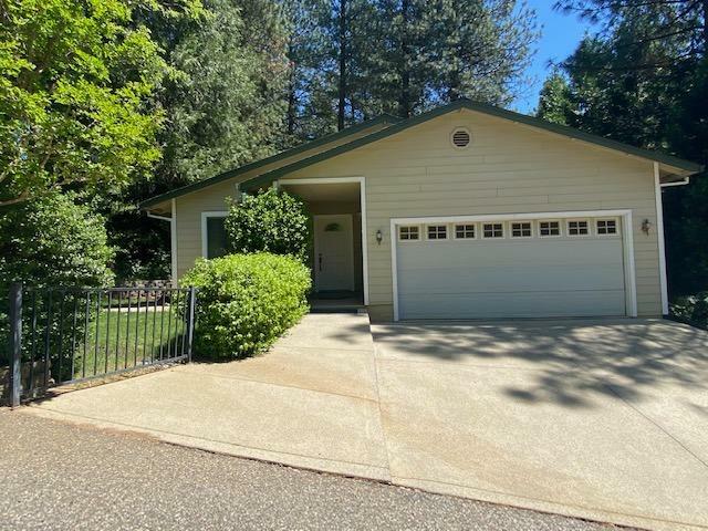 Property Photo: 672 Partridge Road CA 95945