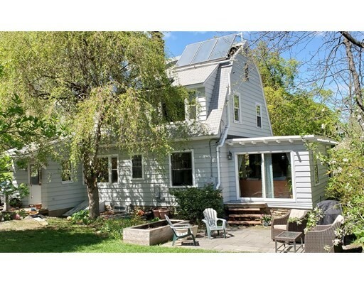 Property Photo: 9 Roseland Rd MA 01609