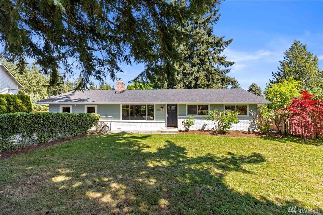 Property Photo:  10815 36th Ave SE  WA 98208 