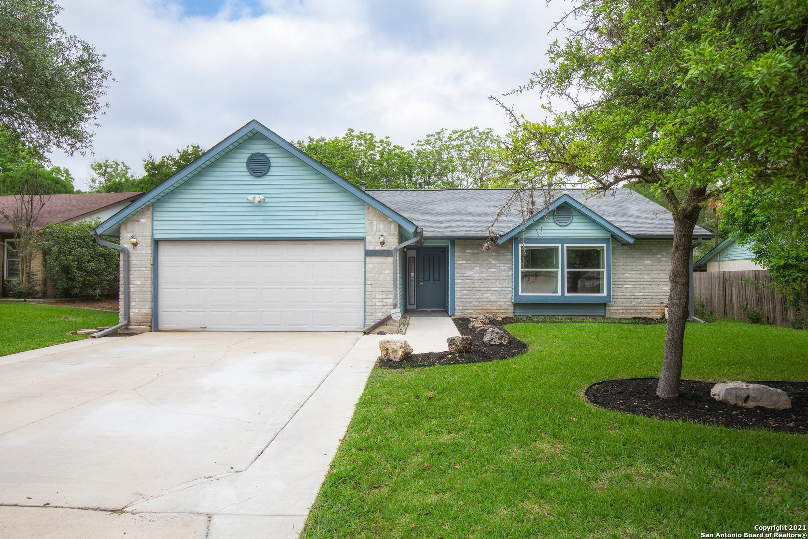 Property Photo:  13906 Chisom Creek St  TX 78249 