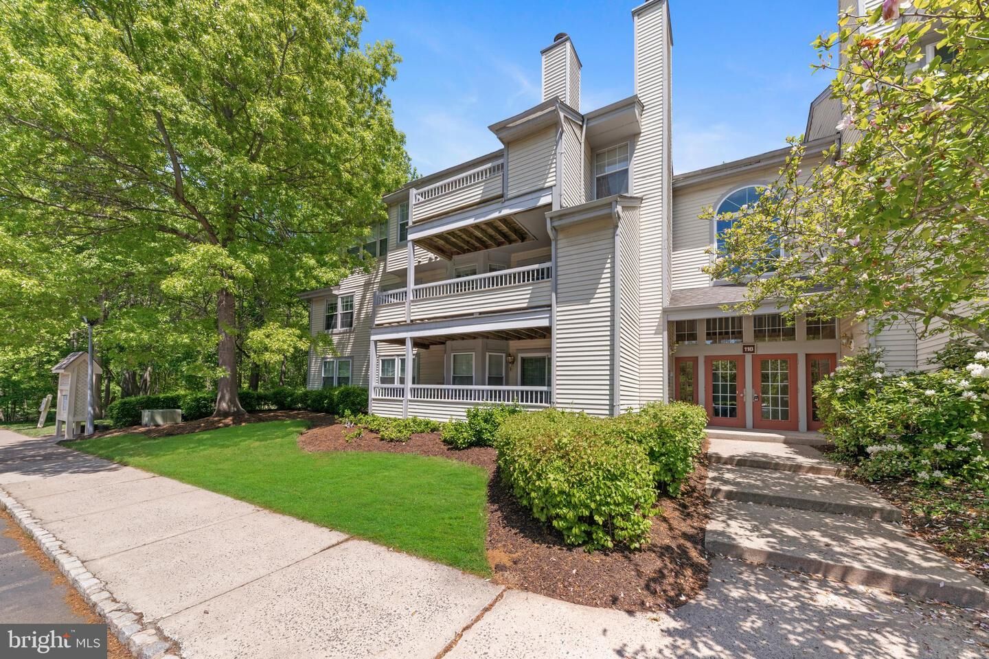 Property Photo: 118 Acadia Court 5 NJ 08540