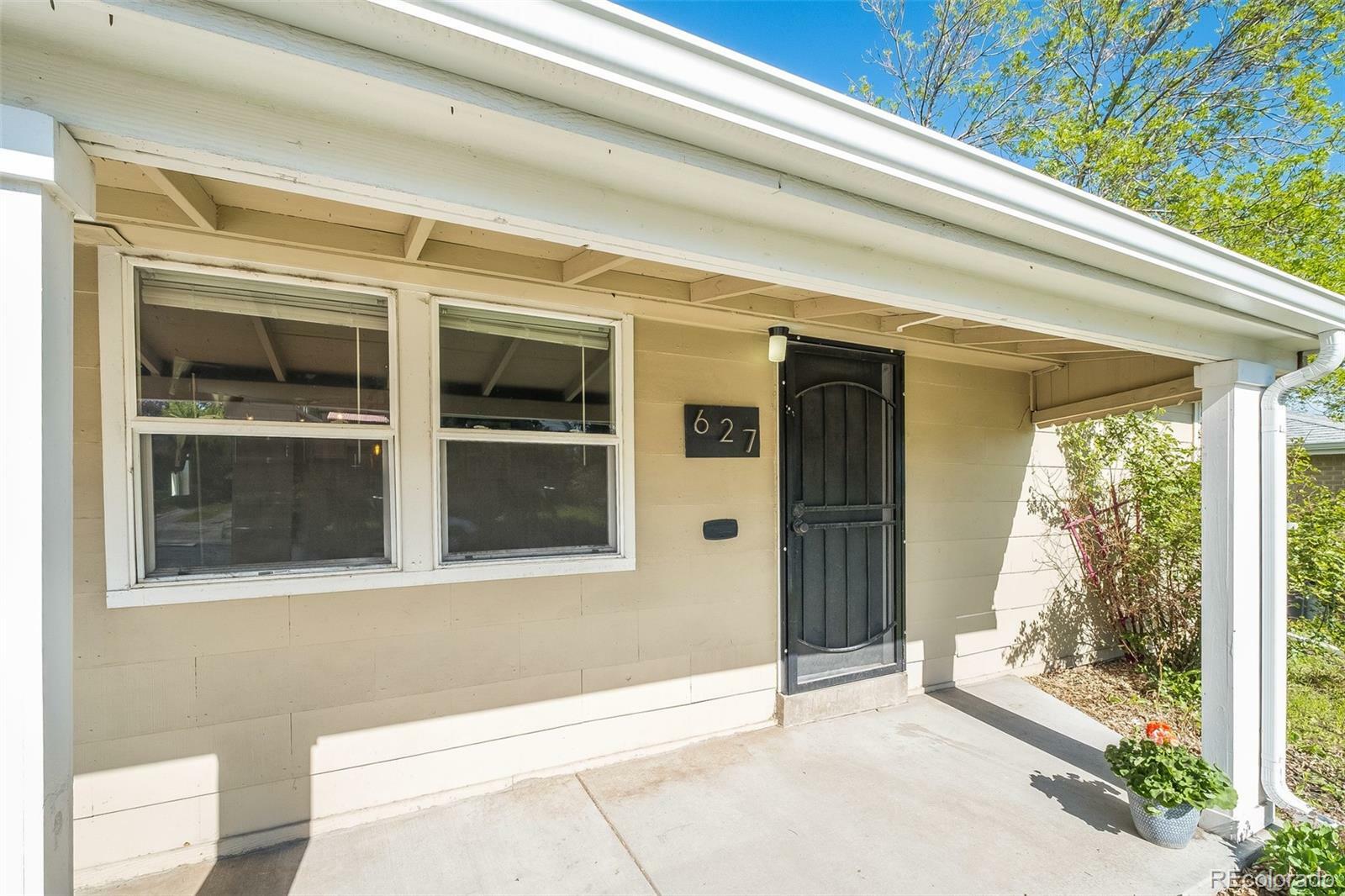 Property Photo:  627 Vrain Street  CO 80204 