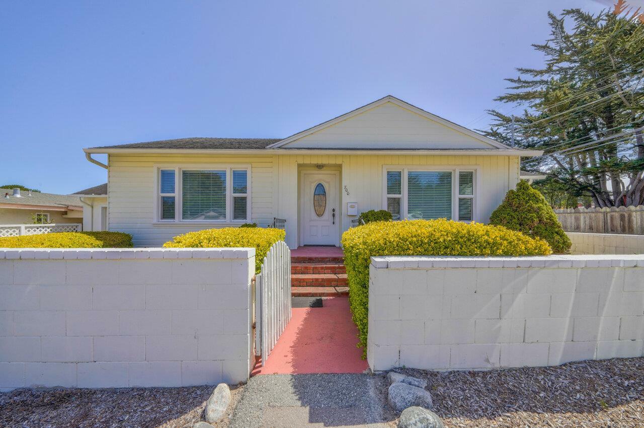 Property Photo:  700 Taylor Street  CA 93940 