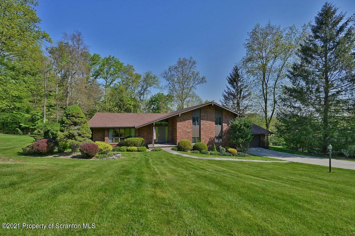 414 Northern Spy Road  Clarks Summit PA 18411 photo