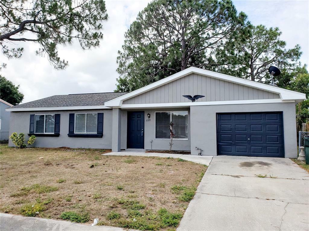 Property Photo:  8599 Culebra Avenue  FL 34287 