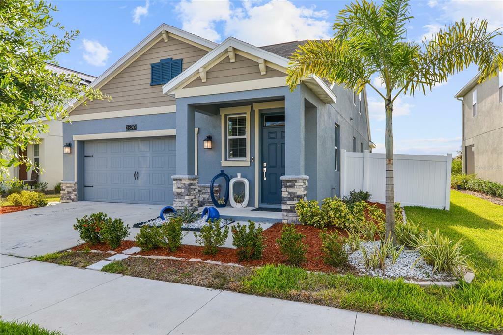 Property Photo:  2320 Crescent Moon Street  FL 34746 