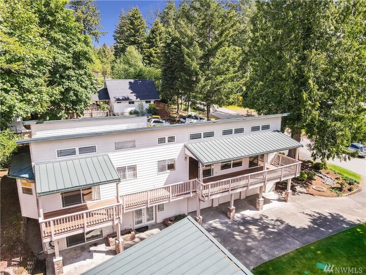 Property Photo:  390 NE Barbara Blvd  WA 98528 