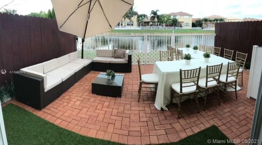 Property Photo: 7832 NW 110th Ave FL 33178