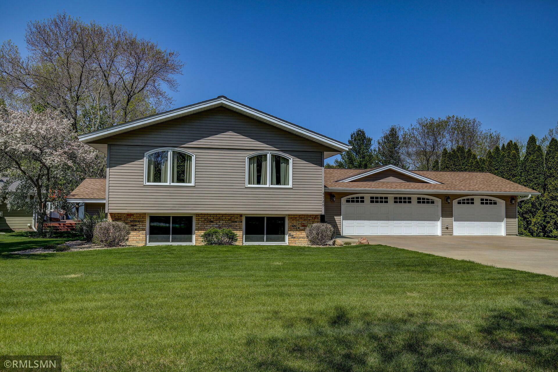 5720 Creek Park Drive  Minnetonka MN 55345 photo