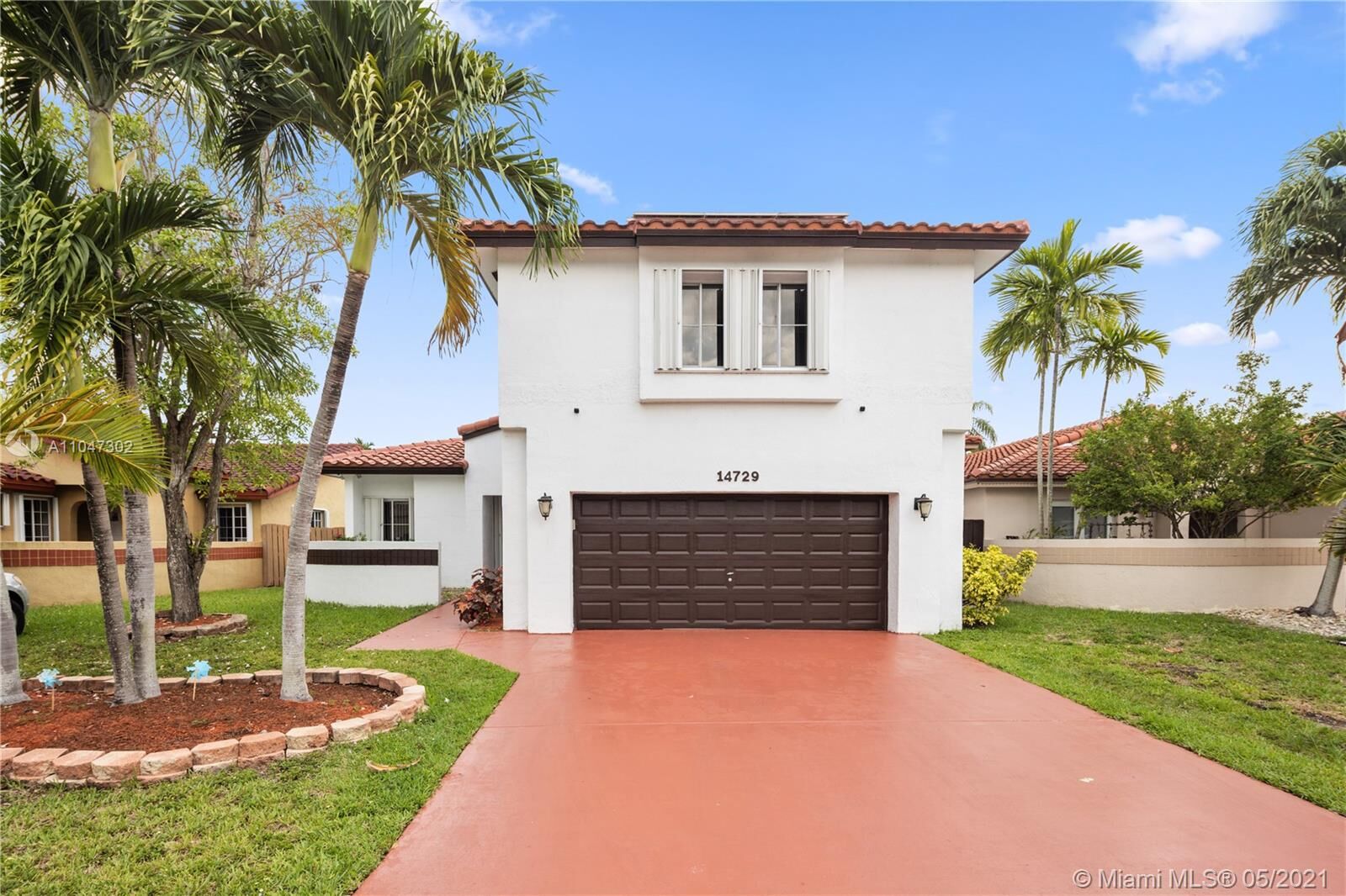 Property Photo: 14729 SW 113th Ln FL 33196