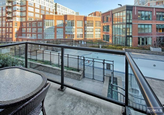 Property Photo: 1100 Maxwell Lane 514 NJ 07030