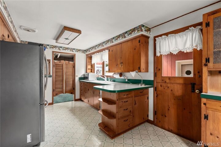 Property Photo: 1021 H St WA 98531