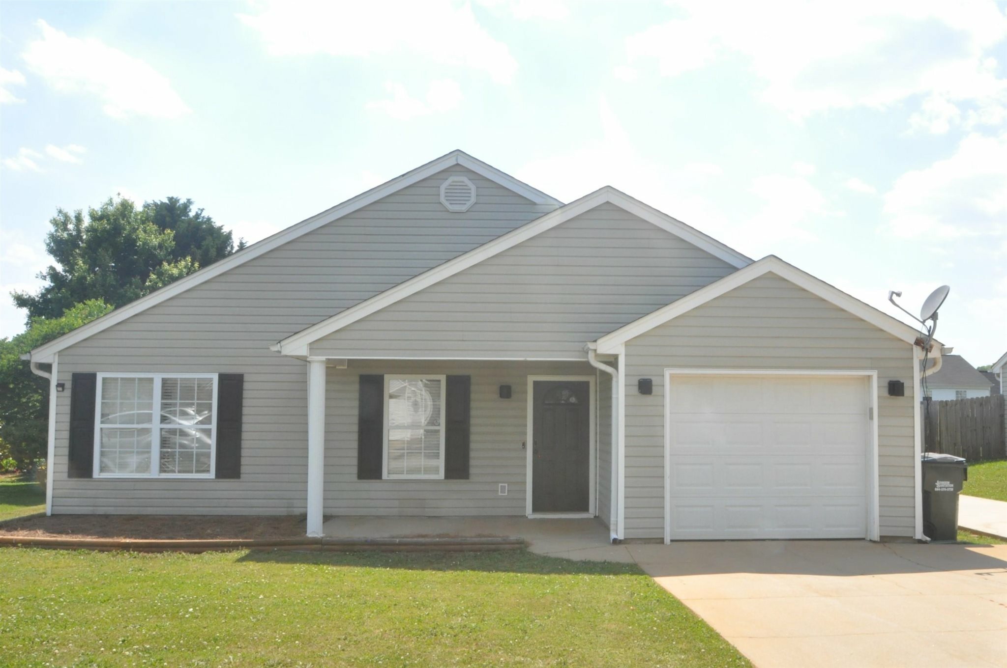 Property Photo:  262 Southland Aveue  SC 29316 