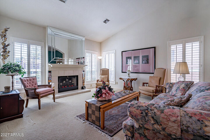 Property Photo: 25634 S Ribbonwood Drive AZ 85248