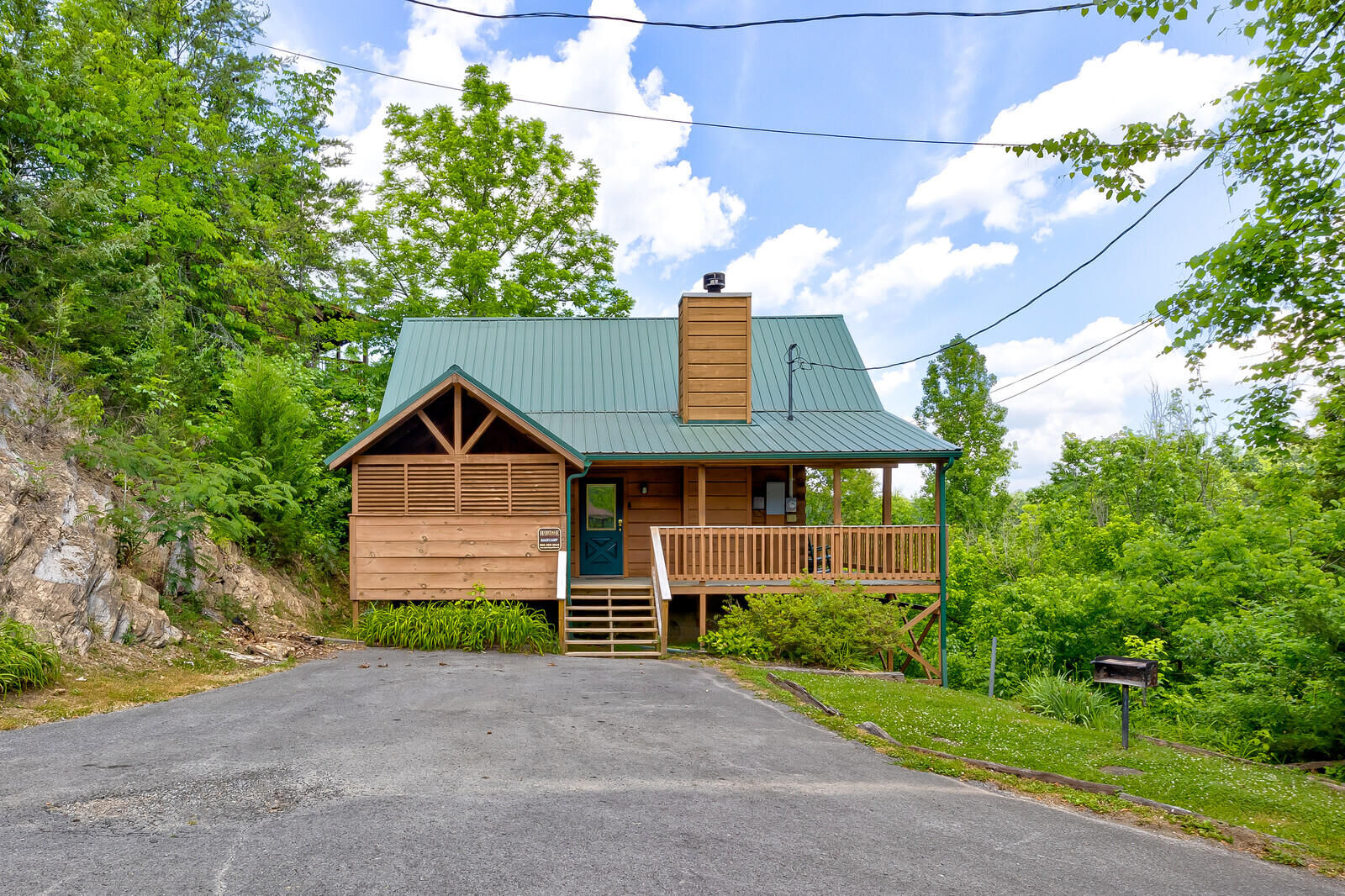 Property Photo: 1620 Tirres TN 37862