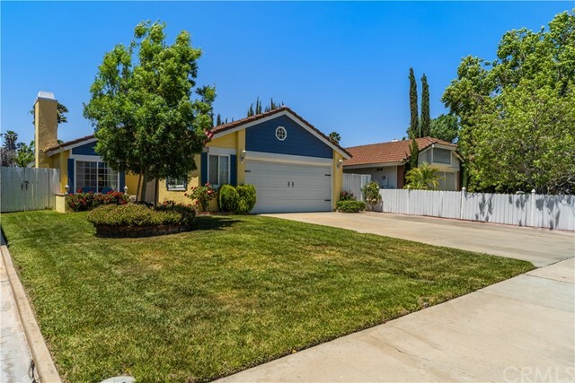 Property Photo: 39533 Long Ridge Drive CA 92591