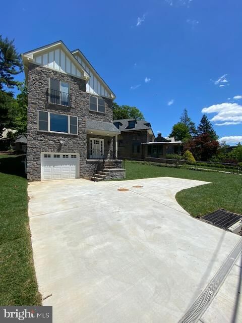 6619 Lincoln Drive  Philadelphia PA 19119 photo