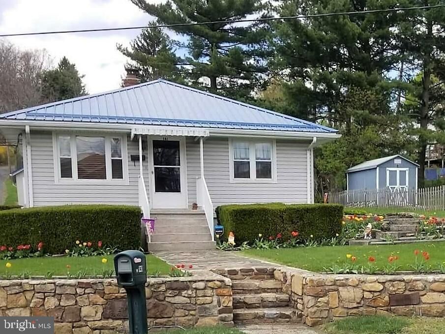 Property Photo: 141 S Water Street MD 21532