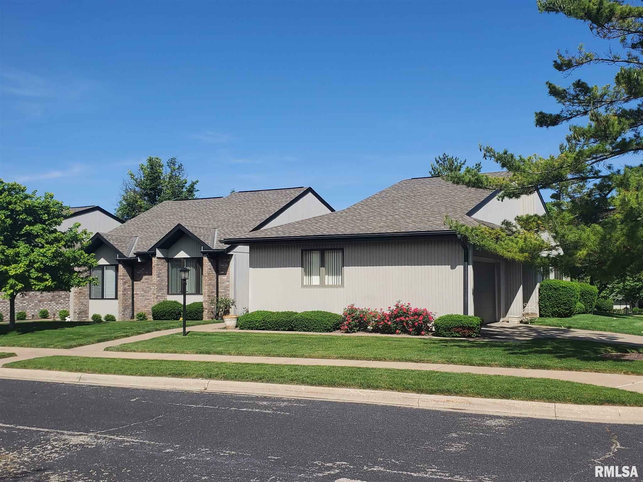 Property Photo:  803 W Chalon  IL 61614 