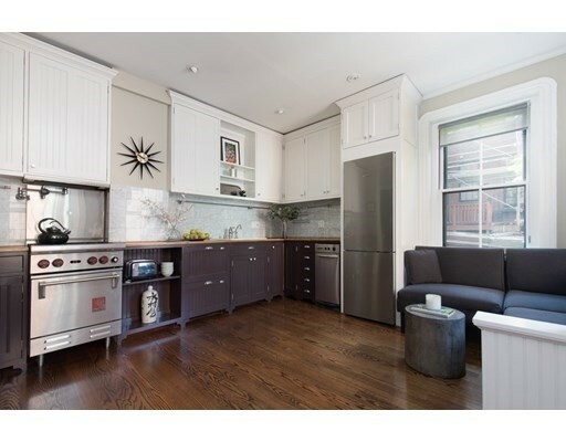 Property Photo: 132 Myrtle 1 MA 02114