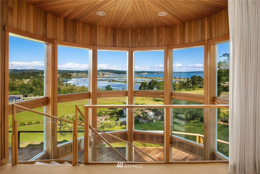 Property Photo: 1944 Bayvista Place WA 98249