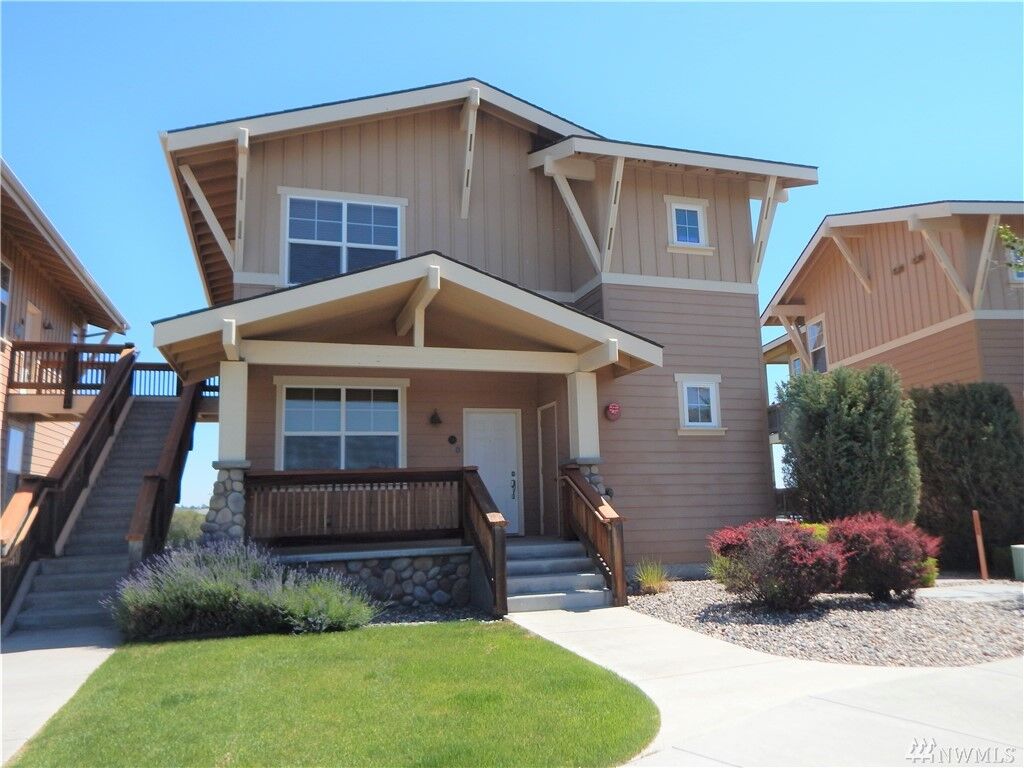 Property Photo: 4395 Westshore Dr NE 702 WA 98837