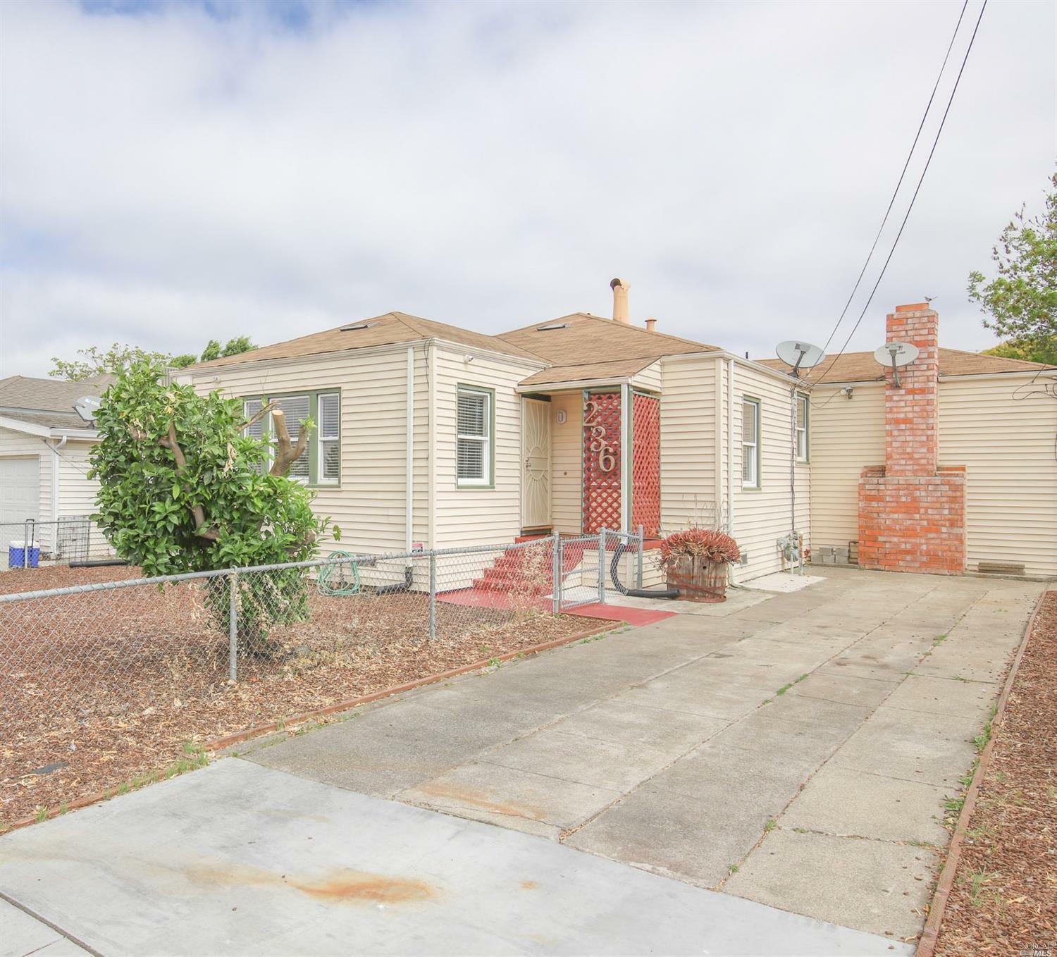 Property Photo:  236 Valle Vista Avenue  CA 94590 