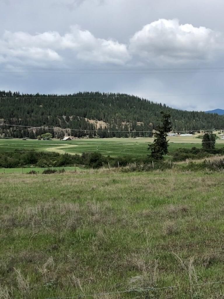 Property Photo:  Xxx Heine Rd  WA 99109 