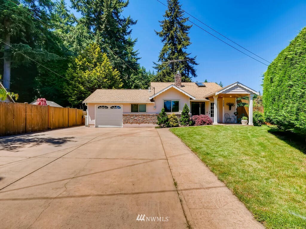 Property Photo:  7306 NE 140th Place  WA 98034 